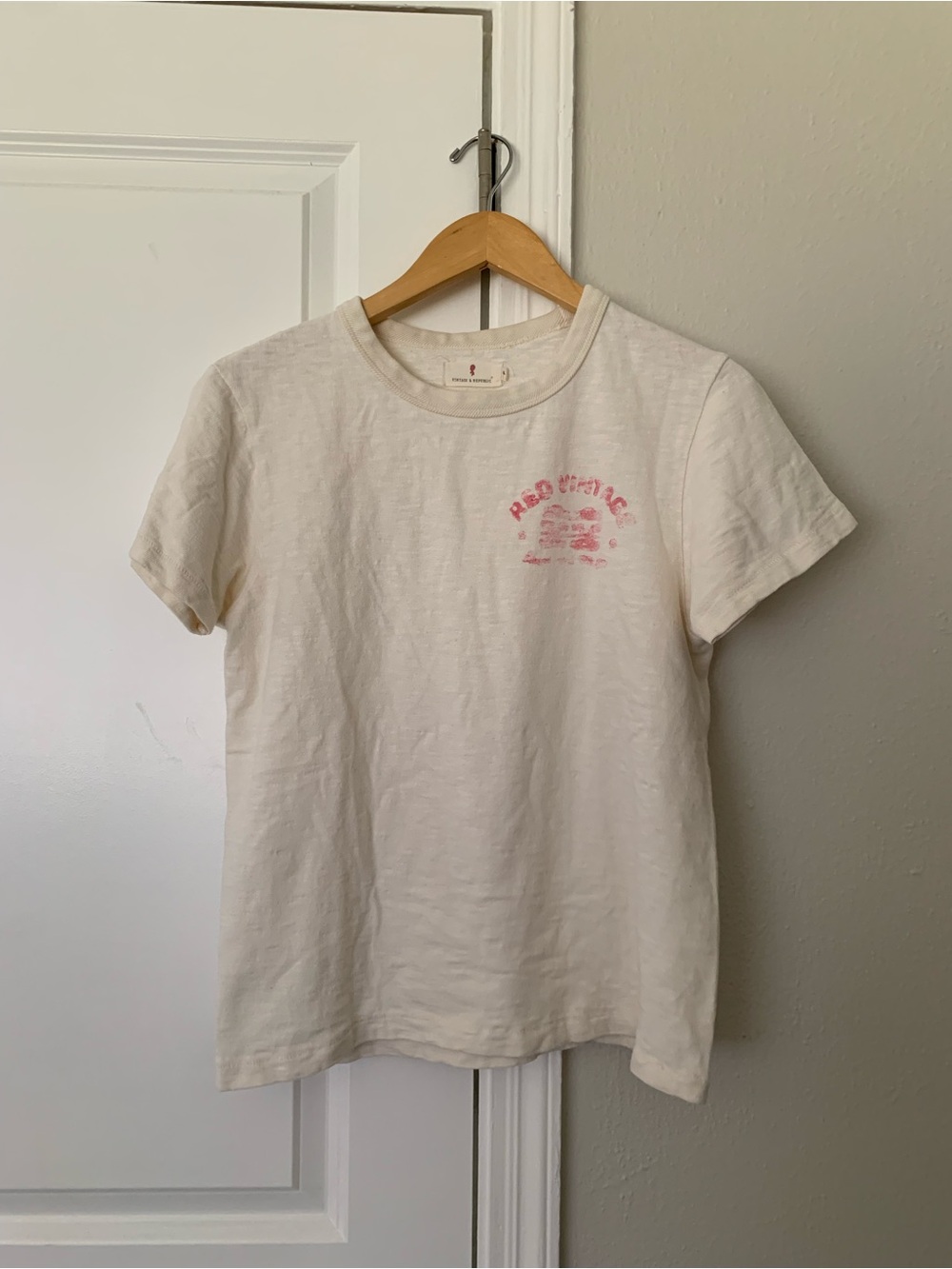 Vintage Style White Tee Shirt
